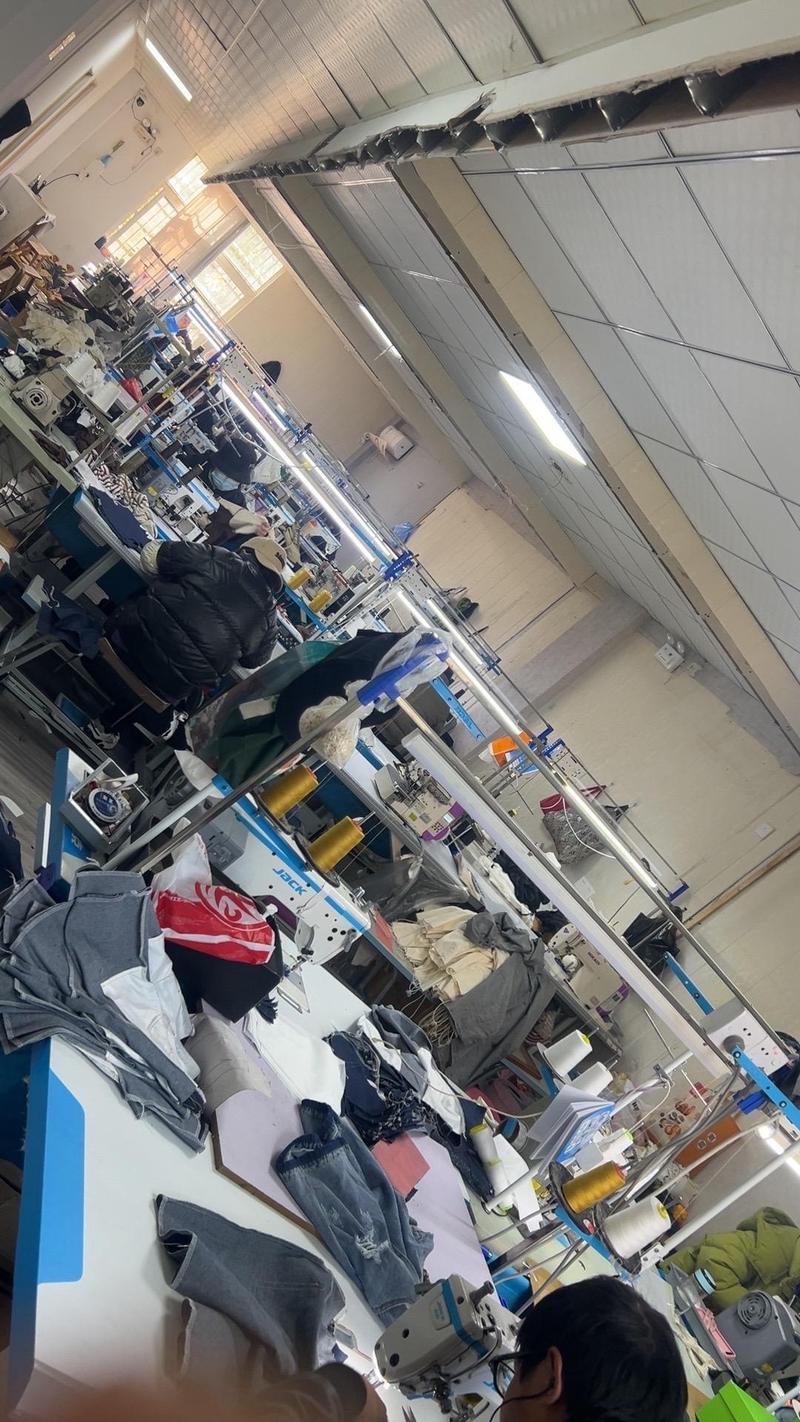 女神節(jié)快樂,祝我家的女神們永遠18歲,#帶你走進服裝廠 #工廠實拍視頻